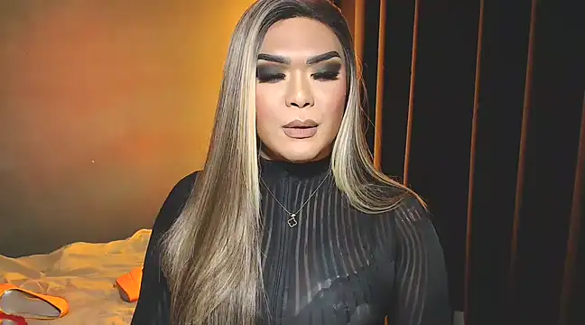 Snapshot of VictoriaEliz chatting on 12.09.24 VictoriaEliz online show from 12.09.24