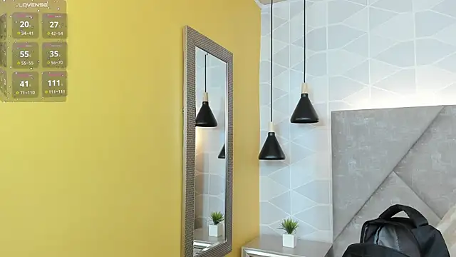 Sammy Fit  online show from 03.25.26