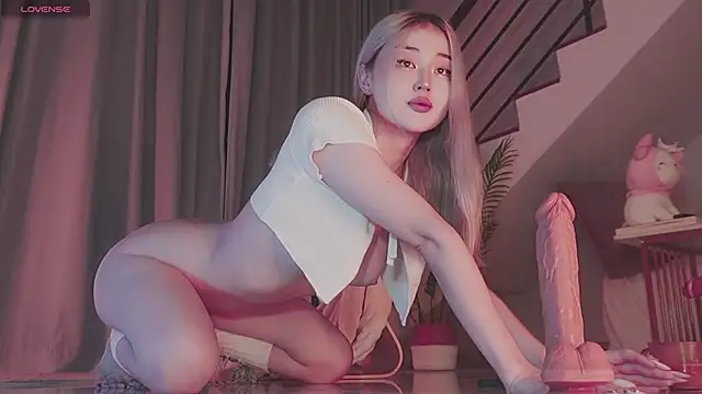 hyun chia online show from 03.08.25