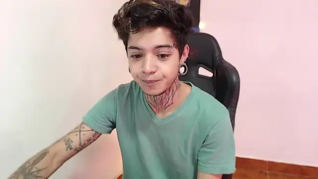 Snapshot of saad_man chatting on 12.06.24 saad man online show from 12.06.24