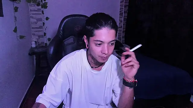 Snapshot of saad_man chatting on 10.26.25 saad man online show from 10.26.25