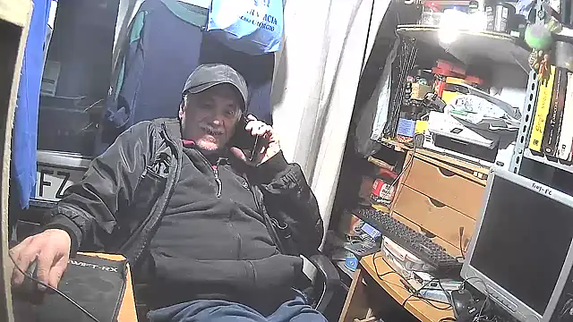 nonnomaturobisex online show from 03.08.25