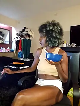 Snapshot of oliviaprettypussy chatting on 10.02.25 oliviaprettypussy online show from 10.02.25