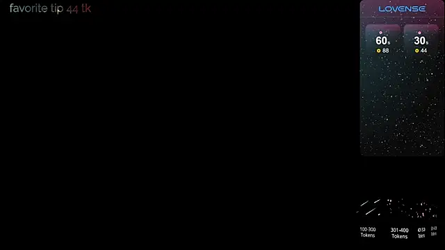 Snapshot of cloe_25 chatting on 01.28.25 cloe 25 online show from 01.28.25