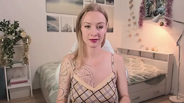 MissRightX online show from 11.17.25