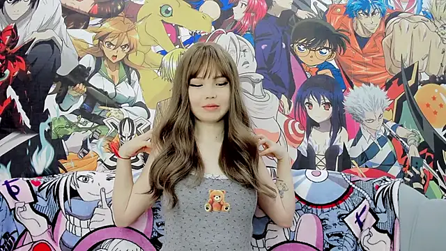 Snapshot of noaena chatting on 12.02.25 noaena online show from 12.02.25