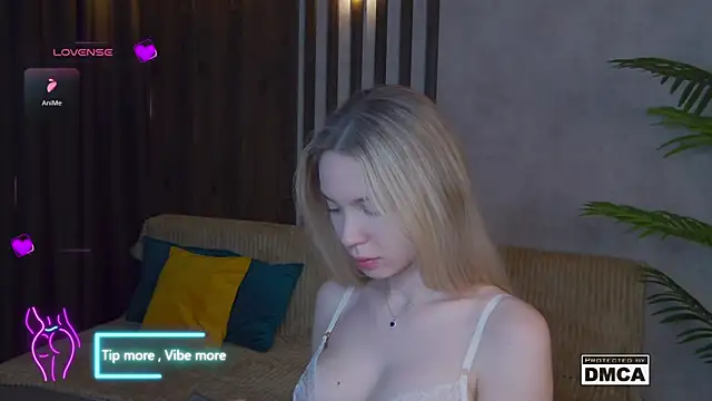 Holl1Would online show from 01.29.25