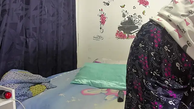 Snapshot of anthonela_mature_ chatting on 03.17.25 anthonela mature online show from 03.17.25