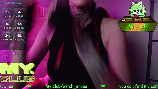 Snapshot of Witch_Emma chatting on 05.21.26 Witch Emma online show from 05.21.26