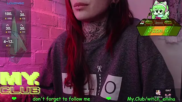 Snapshot of Witch_Emma chatting on 06.06.26 Witch Emma online show from 06.06.26