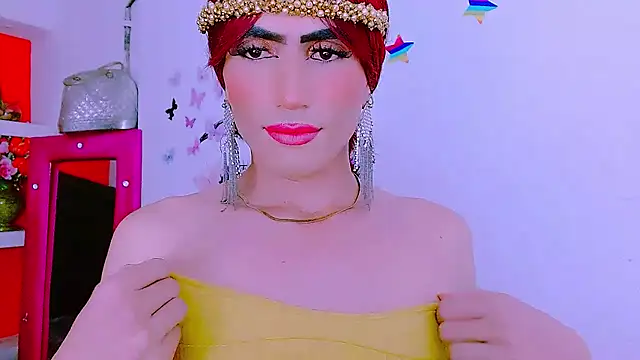 Snapshot of priscilahotker chatting on 01.17.25 priscilahotker online show from 01.17.25