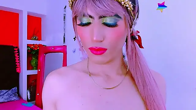 Snapshot of priscilahotker chatting on 02.06.25 priscilahotker online show from 02.06.25