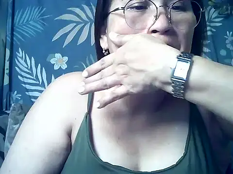 Snapshot of Amazing_Angel22 chatting on 05.11.26 Amazing Angel22 online show from 05.11.26