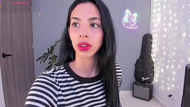 labrika  online show from 10.24.25