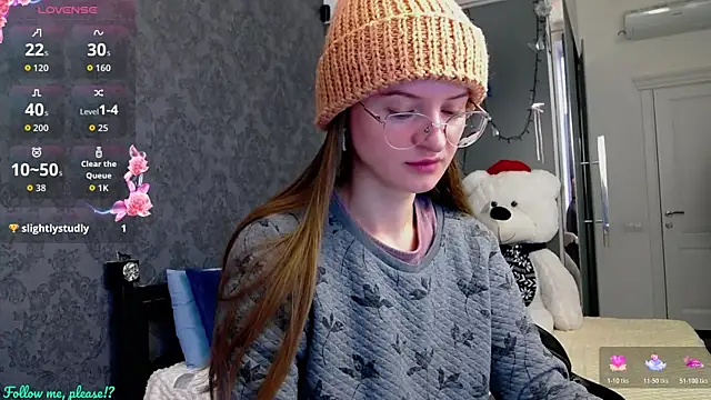 KateJonson online show from 10.17.25