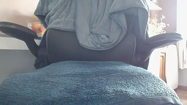 suedel65 online show from 03.21.25