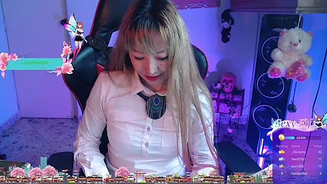 pink-2022 online show from 12.12.24