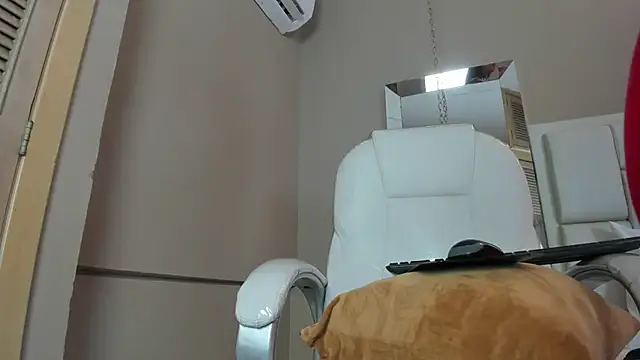  BunnyNaugthy online show from 11.18.25