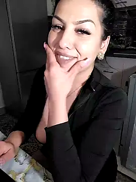 hot-babygirl online show from 02.13.25