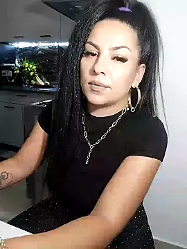 hot-babygirl online show from 11.05.25