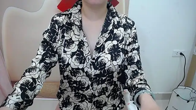 Leiershery online show from 10.09.25