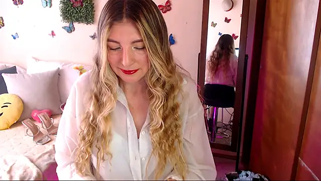 Snapshot of Jolie-Mature chatting on 08.01.26 Jolie-Mature online show from 08.01.26