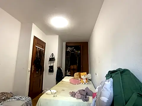 viioolleettaa online show from 10.24.25