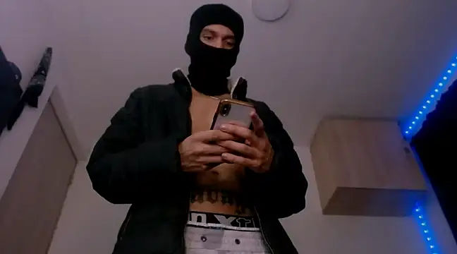 Snapshot of Samuel_Suarez chatting on 01.09.25 Samuel Suarez online show from 01.09.25