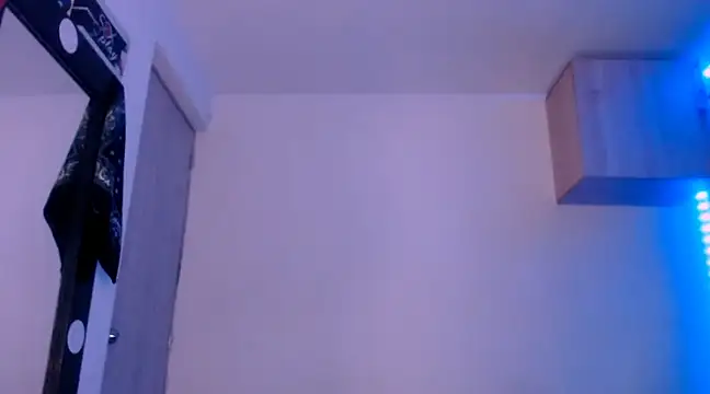 Snapshot of Samuel_Suarez chatting on 02.06.25 Samuel Suarez online show from 02.06.25