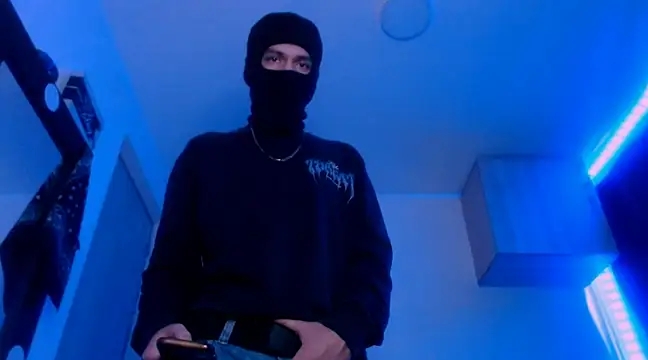 Snapshot of Samuel_Suarez chatting on 02.11.25 Samuel Suarez online show from 02.11.25