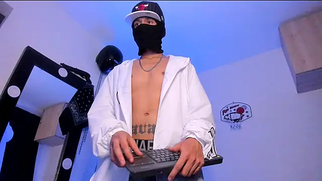 Snapshot of Samuel_Suarez chatting on 02.03.26 Samuel Suarez online show from 02.03.26