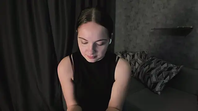 KristinaLoison online show from 04.22.26