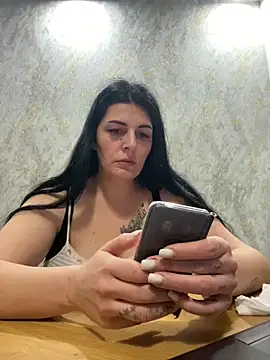 Mary Hot  online show from 01.31.26