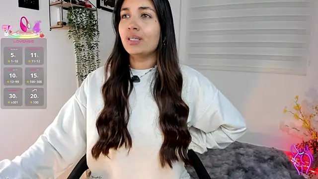 aisha es online show from 07.29.26