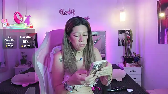 Karly moon online show from 06.19.26