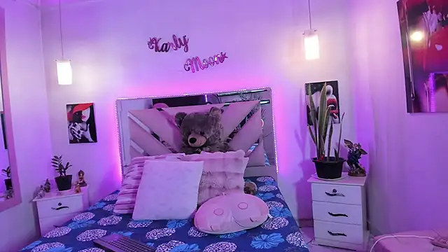 Karly moon online show from 07.28.26