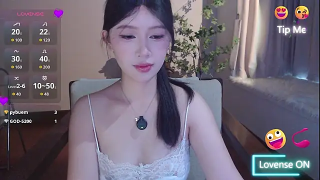 Snapshot of Meet_q chatting on 07.05.26 Meet q online show from 07.05.26