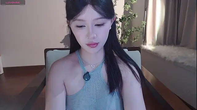Snapshot of Meet_q chatting on 07.26.26 Meet q online show from 07.26.26