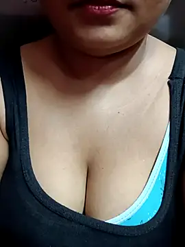 Snapshot of DEPALI09 chatting on 02.18.25 DEPALI09 online show from 02.18.25