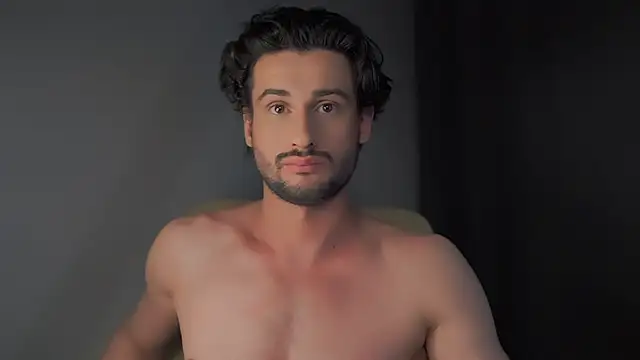 Keen   Luckystrike online show from 01.08.25