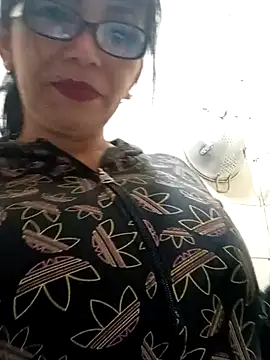 kelly dirty  online show from 02.12.26