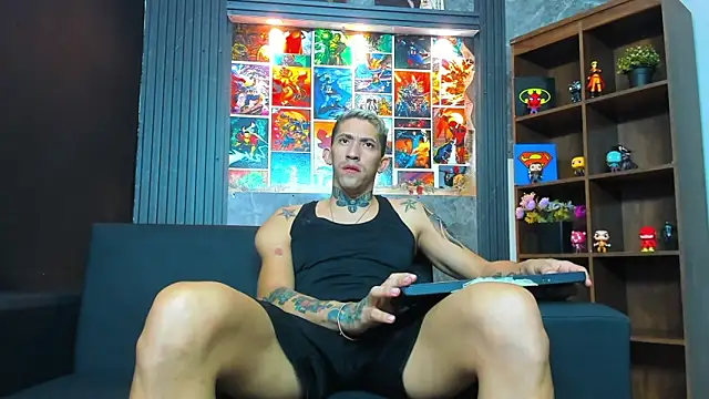 Snapshot of yeckodream chatting on 12.15.24 yeckodream online show from 12.15.24