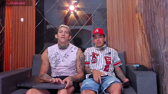 Snapshot of yeckodream chatting on 03.22.25 yeckodream online show from 03.22.25