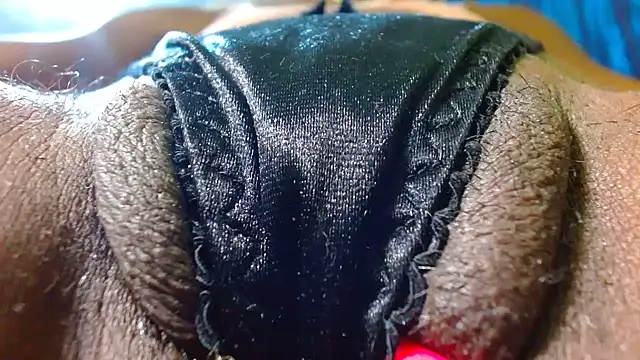 bethanywilson 23 online show from 03.04.26