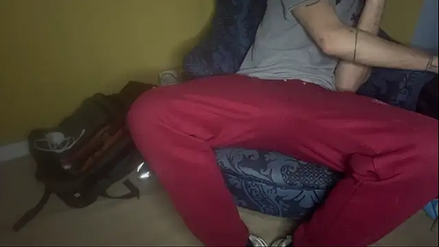 Snapshot of ThatGuyNextDoor1992 chatting on 02.22.25 ThatGuyNextDoor1992 online show from 02.22.25