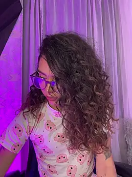 Samantha Bernardo online show from 02.06.26