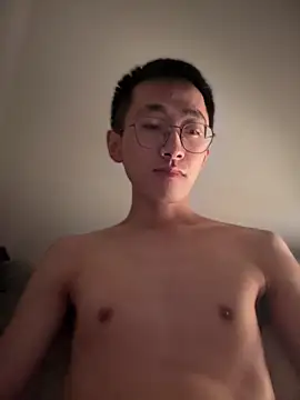 Snapshot of lewdAboyKawaii chatting on 03.20.25 lewdAboyKawaii online show from 03.20.25