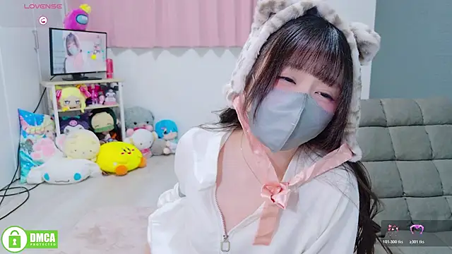 -M Hinano  online show from 04.03.26