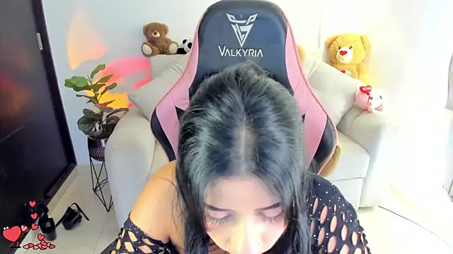 eval lee18 online show from 03.08.26