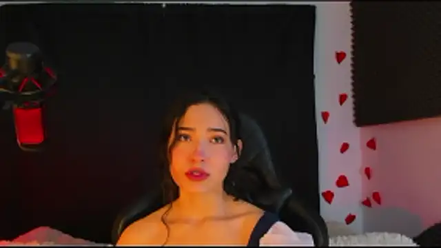 Snapshot of rosario215B chatting on 12.03.24 rosario215B online show from 12.03.24